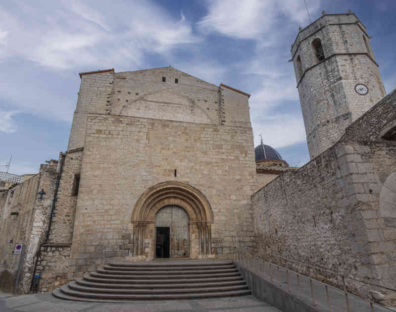 Castelló de la Plana - Sant Mateu 06 - iglesia arciprestal de Sant Mateu.jpg